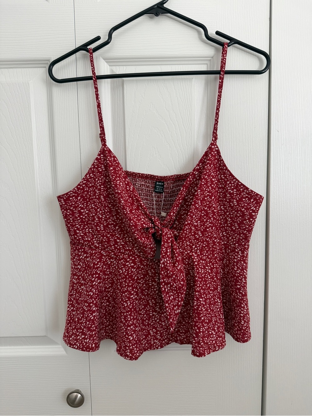 SHEIN Maroon Floral Tie-Front Cami Tank Top